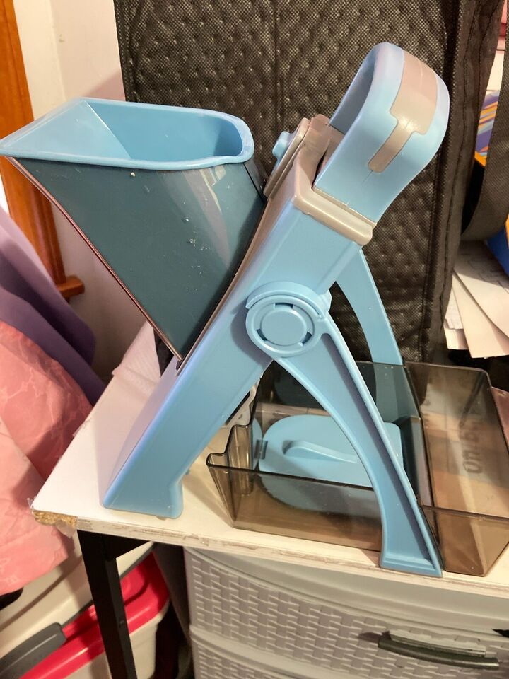 Multifunctional Vegetable Cutter